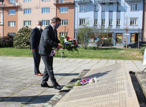 75. výročí osvobození města provázela pouze tichá vzpomínka
