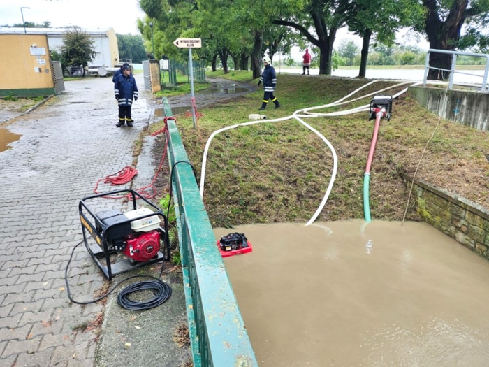 odčerpávání vody.jpg