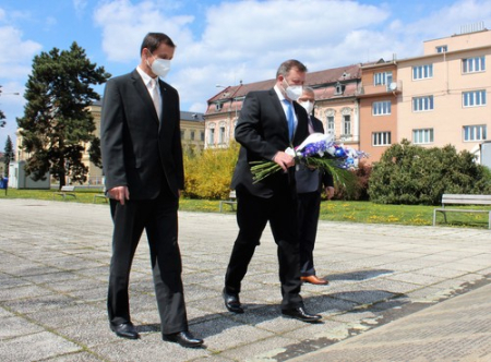 Památku 76 let od osvobození města provázela tichá vzpomínka