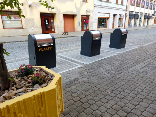 Podzemní kontejnery, ul. Otakarova