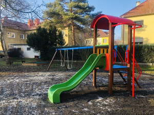 Nové prvky na dětských hřištích