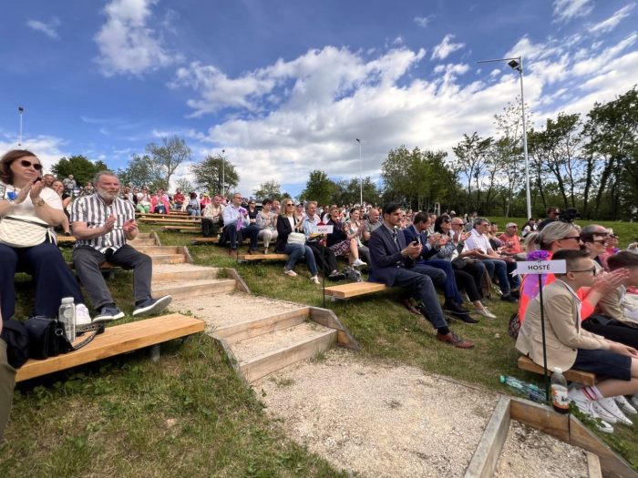 Přírodní amfiteátr v Parku Rochus 