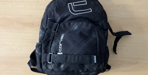 Černý batoh / Ztráty a nálezy