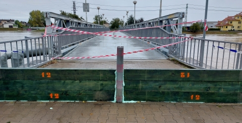 Protipovodňové zábrany.jpg