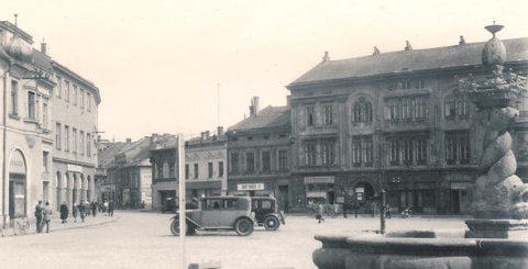 Historická fotografie Masarykova náměstí
