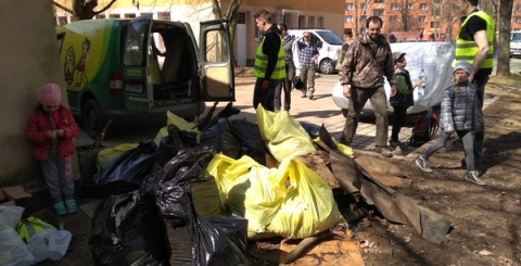 Celostátní akce Ukliďme svět, ukliďme Česko