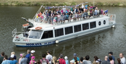 Loď Baťáková regata