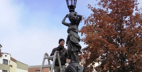 Secesní litinová kašna na Zelném trhu