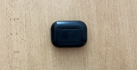 Pouzdro na sluchátka / Ztráty a nálezy