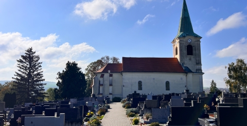 Památka zesnulých – prodloužení provozní doby na pohřebištích