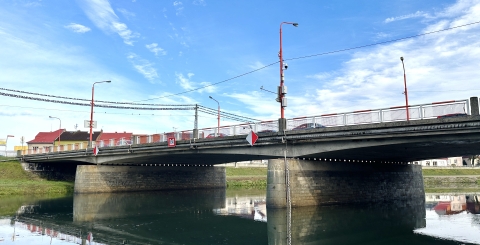 Opravy Mostu J. A. Bati