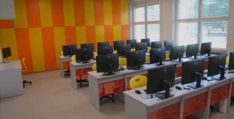 ZŠ Sportovní učebna.JPG