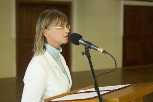 Ustavujícího zasedání zastupitelstva města 17. října 2022 - složení slibu PaeDr. Kraváčková, Ph.D.