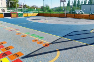 Sportovní hřiště na ulici Slovácká